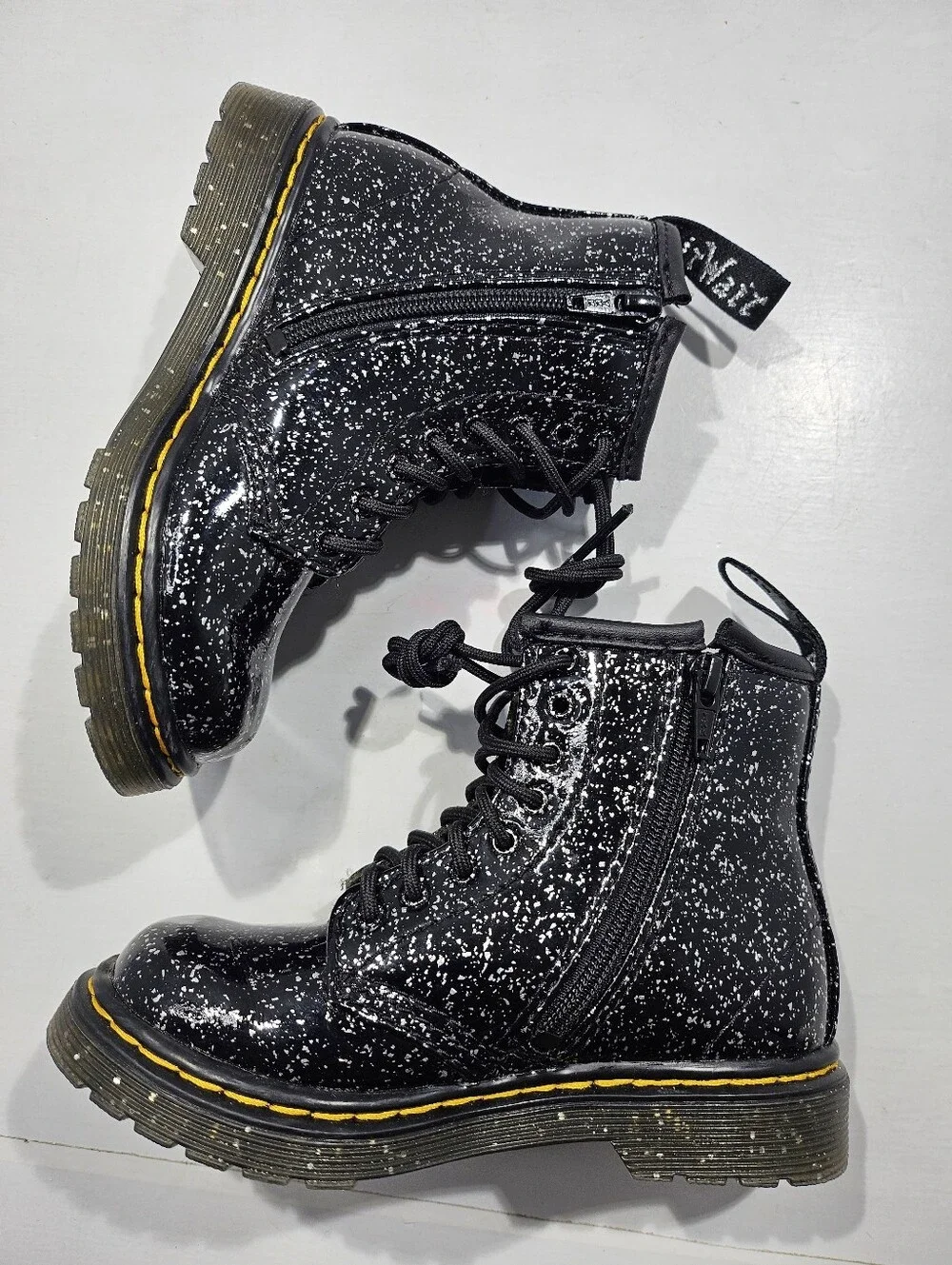 DR MARTENS BABY TODDLER 1460 LACE UP COSMIC GLITTET ANKLE BOOT SIZE 9